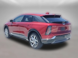 Cadillac OPTIQ Luxury 4dr w/1SC 2026