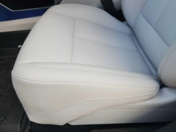 Cadillac OPTIQ Luxury 4dr w/1SC 2026
