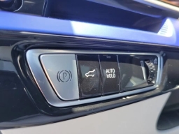 Cadillac OPTIQ Luxury 4dr w/1SC 2026