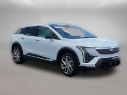 Cadillac OPTIQ Luxury 4dr w/1SC 2026
