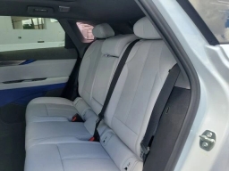 Cadillac OPTIQ Luxury 4dr w/1SC 2026