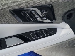 Cadillac OPTIQ Luxury 4dr w/1SC 2026