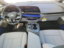 Cadillac OPTIQ Luxury 4dr 2027