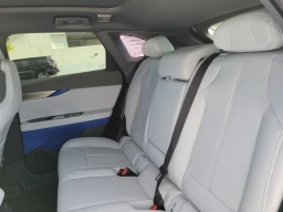 Cadillac OPTIQ Luxury 4dr 2027