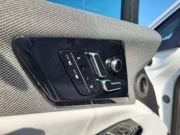 Cadillac OPTIQ Luxury 4dr 2027