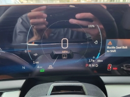 Cadillac OPTIQ Luxury 4dr w/1SC 2026