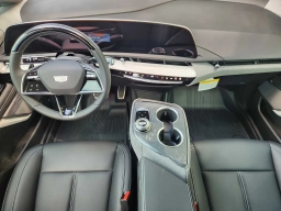 Cadillac OPTIQ Luxury 4dr w/1SC 2026