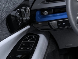 Cadillac OPTIQ Premium Luxury 4dr 2027