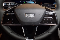 Cadillac OPTIQ Premium Luxury 4dr w/1SE 2026