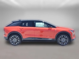 Cadillac OPTIQ Sport 4dr w/1SF 2026