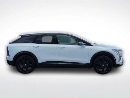 Cadillac OPTIQ Sport 4dr w/1SF 2026