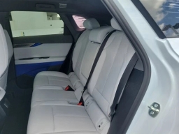 Cadillac OPTIQ Sport 4dr w/1SF 2026