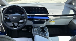 Cadillac OPTIQ Sport AWD 4dr w/1SF 2025