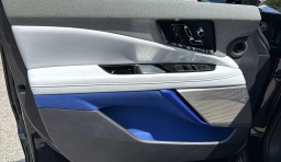 Cadillac OPTIQ Sport AWD 4dr w/1SF 2025