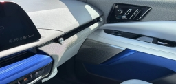 Cadillac OPTIQ Sport AWD 4dr w/1SF 2025