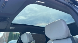 Cadillac OPTIQ Sport AWD 4dr w/1SF 2025