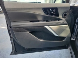 Cadillac OPTIQ Premium Sport 4dr w/1SH 2026