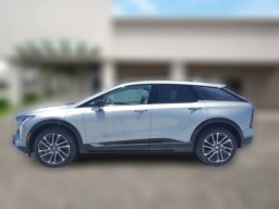 Cadillac OPTIQ Premium Sport 4dr w/1SH 2026