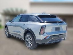 Cadillac OPTIQ Premium Sport 4dr w/1SH 2026