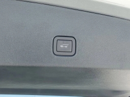 Cadillac OPTIQ Premium Sport 4dr w/1SH 2026