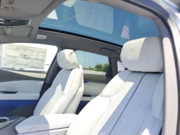 Cadillac OPTIQ Premium Sport 4dr w/1SH 2026
