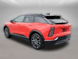 Cadillac OPTIQ Premium Sport 4dr w/1SH 2026