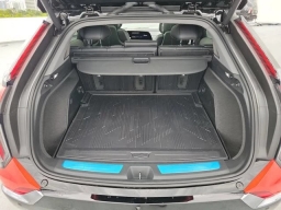 Cadillac OPTIQ Premium Sport 4dr w/1SH 2026