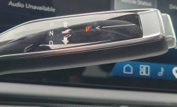 Cadillac OPTIQ Premium Sport 4dr w/1SH 2026
