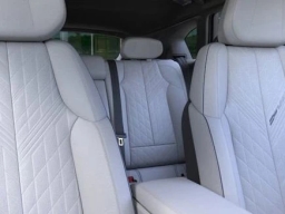 Cadillac OPTIQ OPTIQ-V 4dr 2026