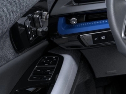 Cadillac OPTIQ OPTIQ-V 4dr 2026