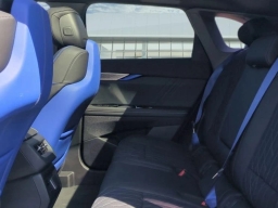 Cadillac OPTIQ OPTIQ-V 4dr 2026