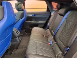 Cadillac OPTIQ OPTIQ-V 4dr 2026
