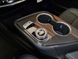 Cadillac OPTIQ OPTIQ-V 4dr 2026