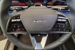 Cadillac OPTIQ OPTIQ-V 4dr 2026