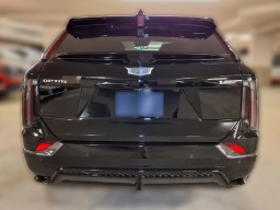 Cadillac OPTIQ OPTIQ-V 4dr 2026