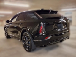 Cadillac OPTIQ OPTIQ-V 4dr 2026