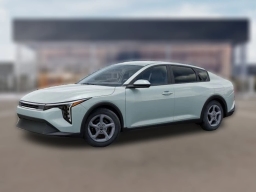 Kia K4 LXS FWD 2025