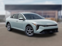 Kia K4 LXS FWD 2025