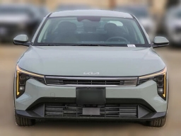 Kia K4 LXS Sedan 2026