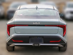 Kia K4 LXS Sedan 2026