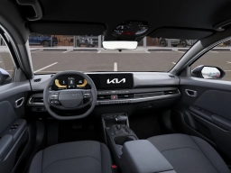 Kia K4 LXS Sedan 2026