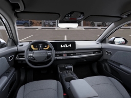 Kia K4 LXS Sedan 2026