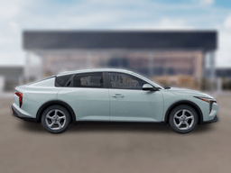Kia K4 LXS FWD 2025