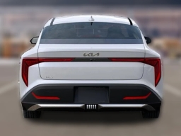 Kia K4 LXS FWD 2025