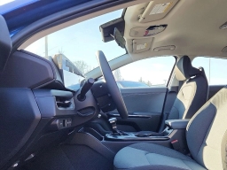 Kia K4 LXS FWD 2025