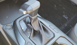 Kia K4 LXS FWD 2025