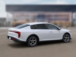Kia K4 LXS Sedan 2026