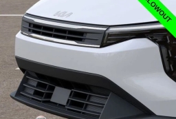 Kia K4 LXS FWD 2025