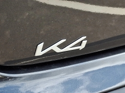 Kia K4 LXS Sedan 2026
