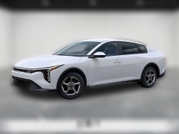 Kia K4 LXS Sedan 2026